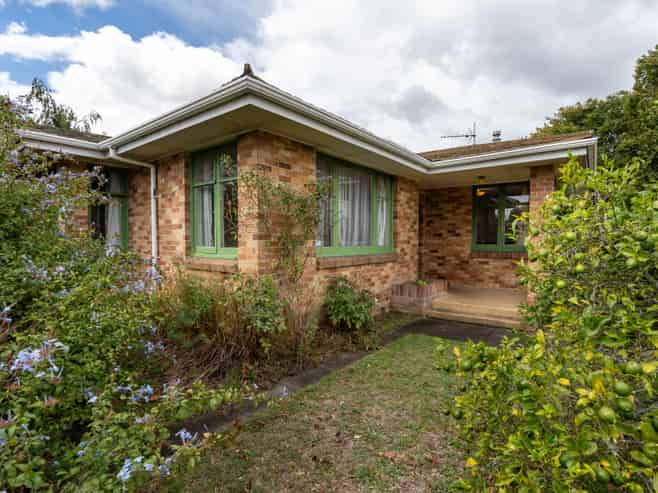 56 Peachgrove Road, Hamilton East