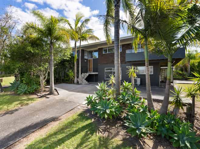 17 Butterworth Drive, Glendene