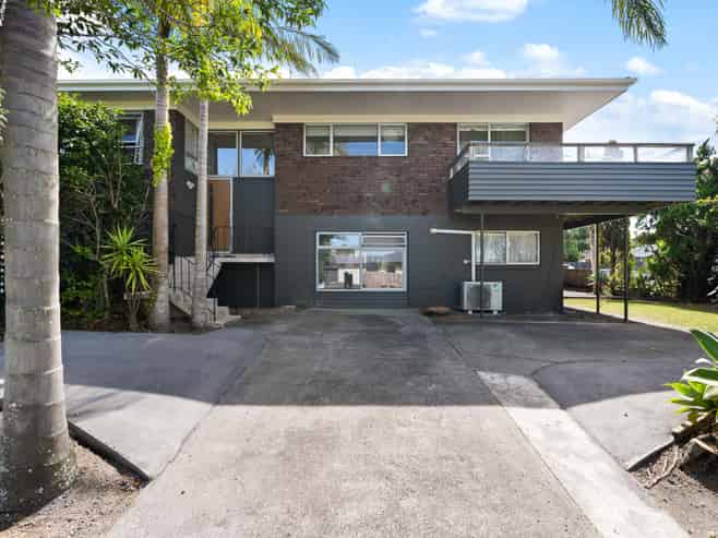 17 Butterworth Drive, Glendene