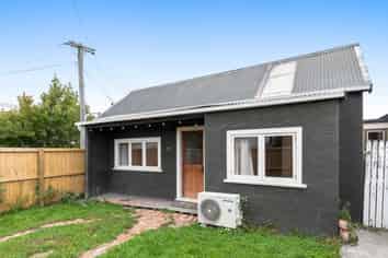 1/106 Huxley Street, Sydenham