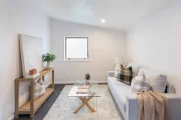 1/106 Huxley Street, Sydenham