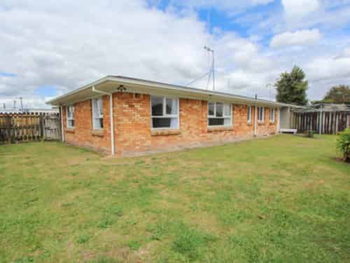 93B Fifth Avenue, Enderley