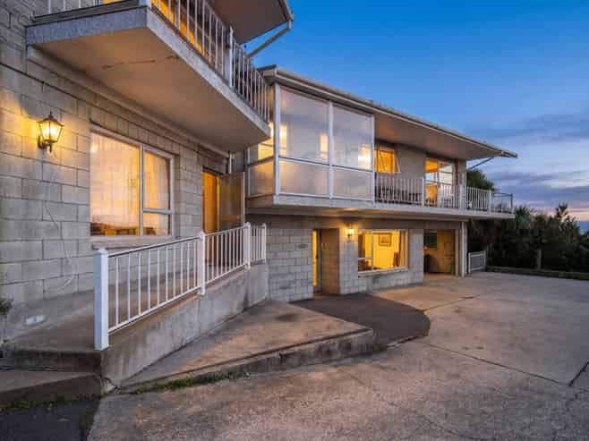 108 Arapiki Road, Stoke