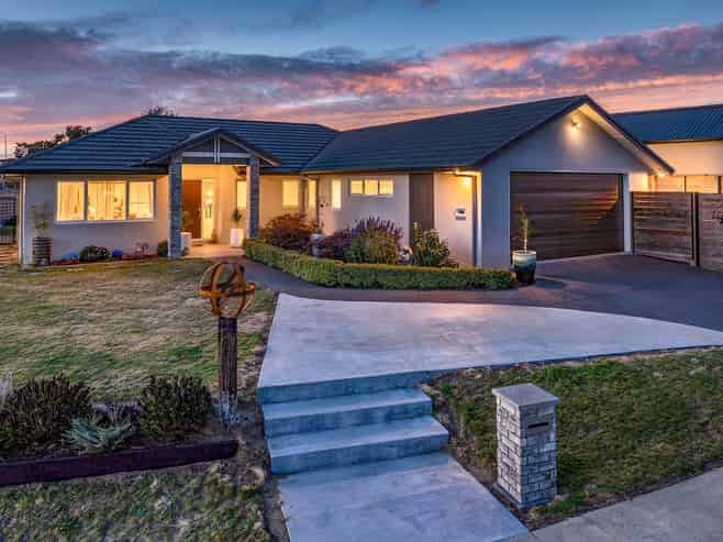 34 Tirimoana Place, Otamatea