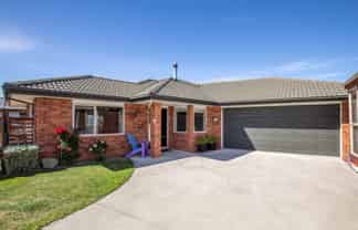 25 Briar Crescent, Alexandra