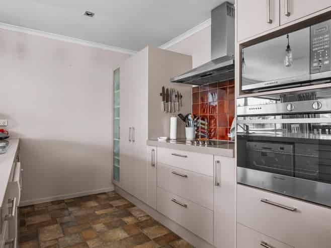 25 Briar Crescent, Alexandra