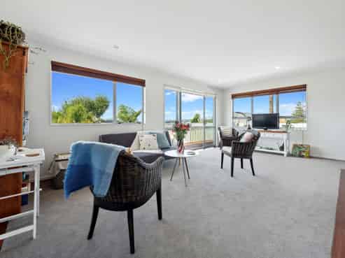 10A Silverton Avenue, Waiotaiki Bay