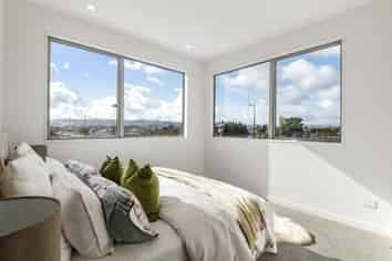 99 Tributary Parade, Karaka