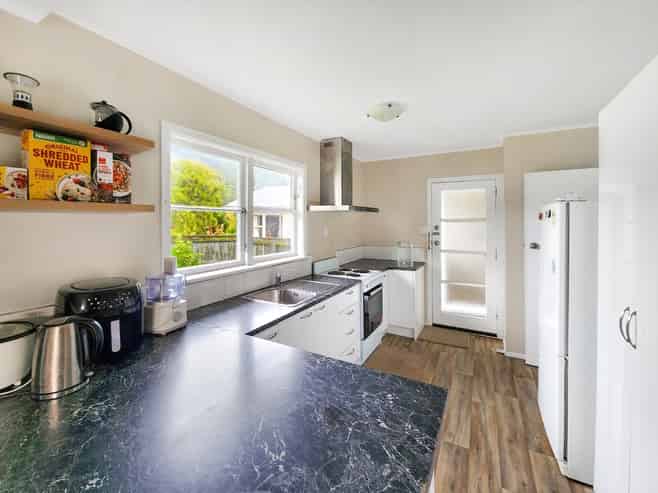 5 Willow Grove, Wainuiomata