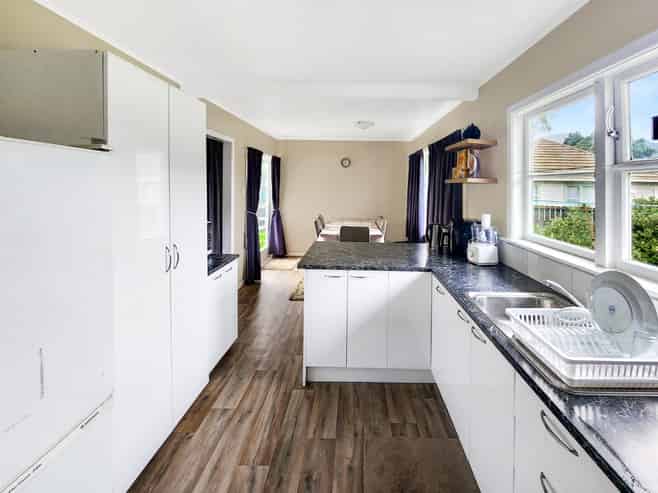 5 Willow Grove, Wainuiomata