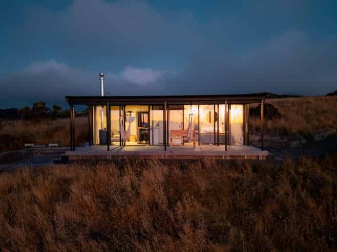 74 Te Wai Komaru Way, Makara