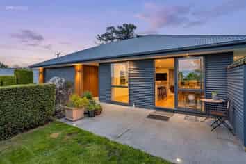 1025 German Road, Oxford