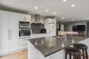 1025 German Road, Oxford