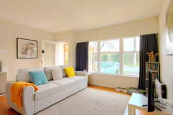 2/56A Killarney Street, Takapuna