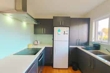 2/56A Killarney Street, Takapuna