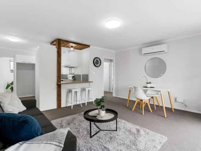 2/167 Shirley Road, Papatoetoe