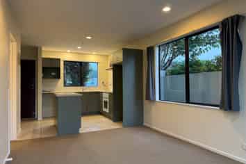 41 Spalding Rise, Golflands