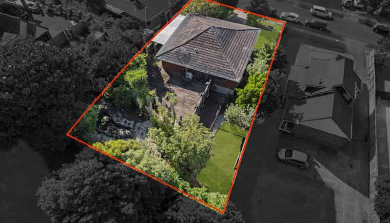 18 Mark Edward Drive, Half Moon Bay