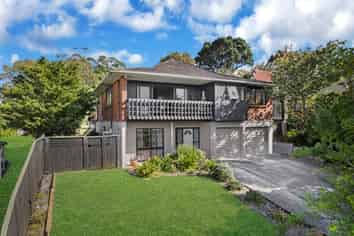 18 Mark Edward Drive, Half Moon Bay