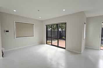 4/ Hutchinsons Road, Bucklands Beach