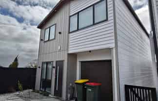 4/ Hutchinsons Road, Bucklands Beach