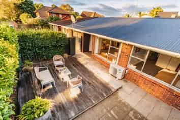 2/41 Empire Road, Epsom