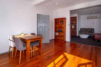 82 Main South Rd, Upper Riccarton