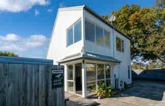 60 Harrow Street, Phillipstown