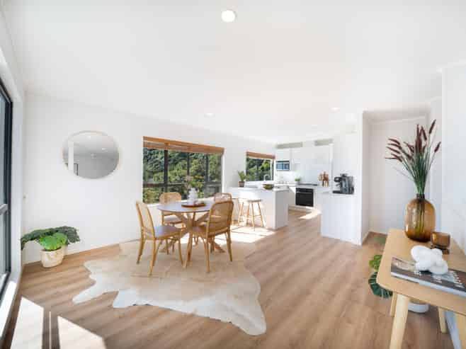 2 Cromarty Place, Papakowhai
