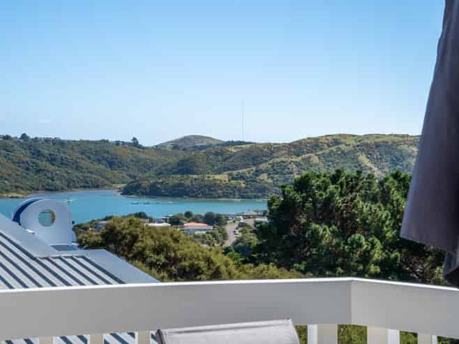 2 Cromarty Place, Papakowhai