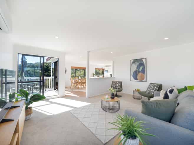 2 Cromarty Place, Papakowhai