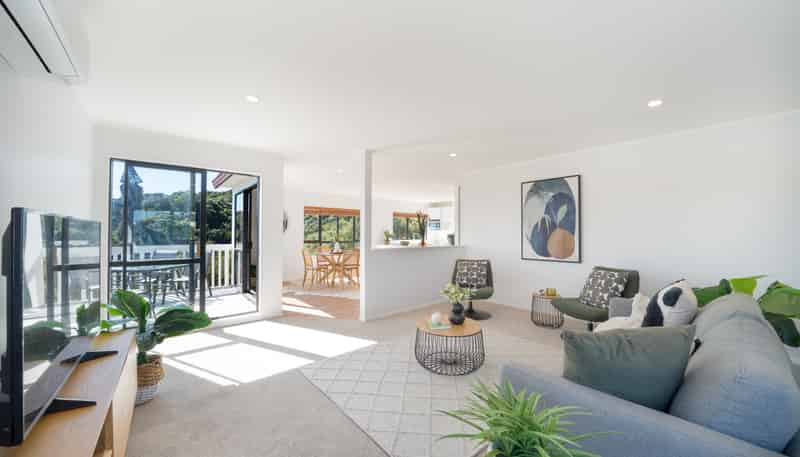 2 Cromarty Place, Papakowhai