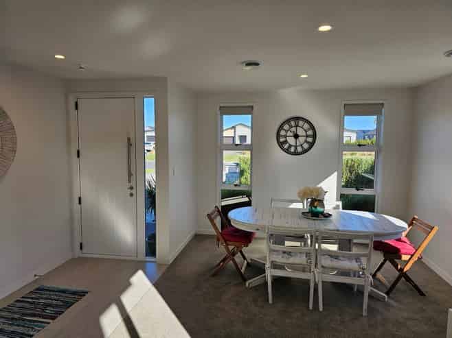 524 Webb Drive, Chartwell