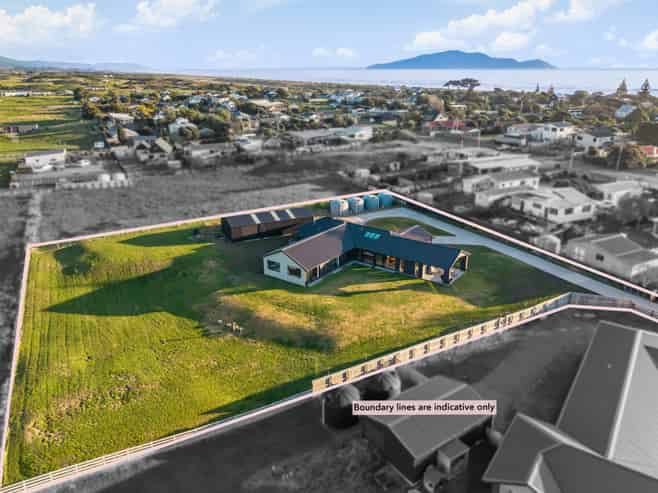 24C Gawler Street, Te Horo Beach