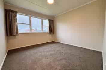 8 Arnhem Place, Pukekohe