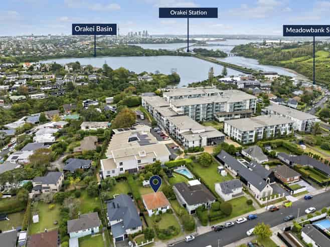 24 Bonnie Brae Road, Meadowbank