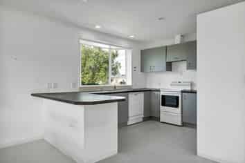 23 Swansea Road, Stratford