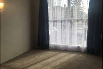 14/19a Verbena Road, Birkdale