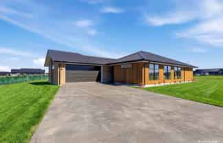 17 Edgeworth Road, Darfield