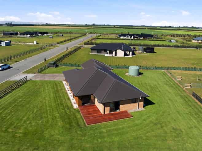 17 Edgeworth Road, Darfield