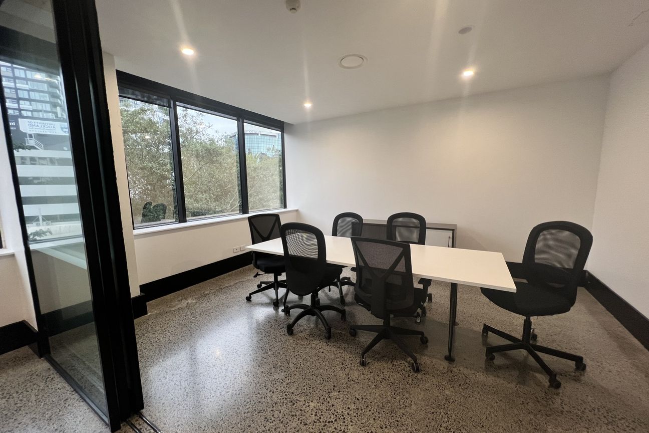 Modern Turnkey Office | Superb Value - Vista 5