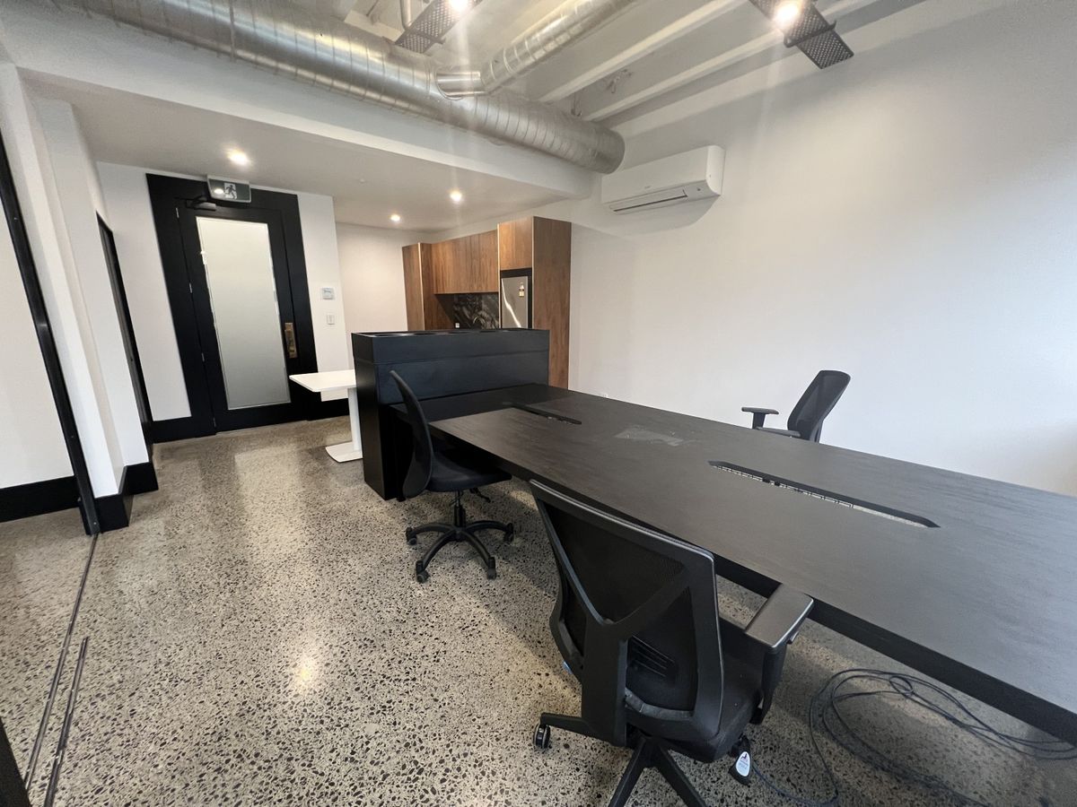 Modern Turnkey Office | Superb Value - Mehr