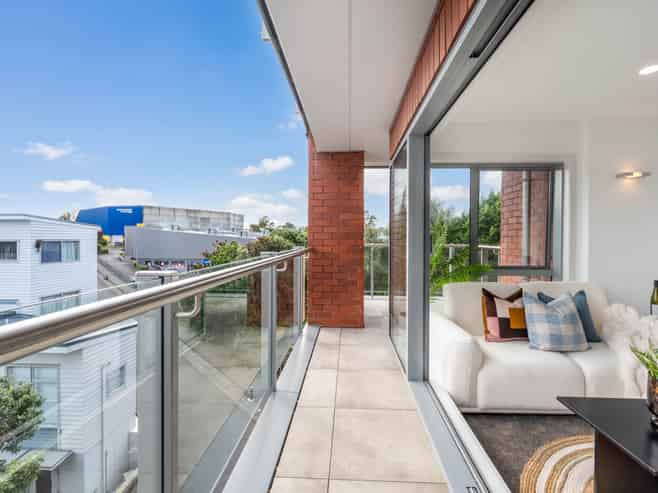 314/4 Wagener Place, Mount Albert