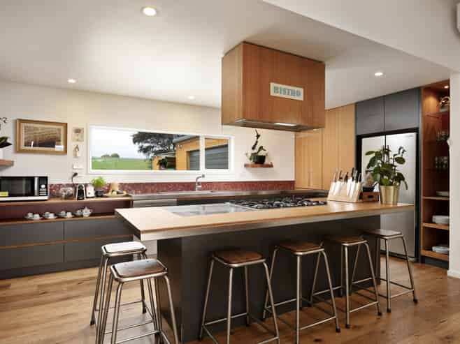 286 Delta Lake Heights, Renwick