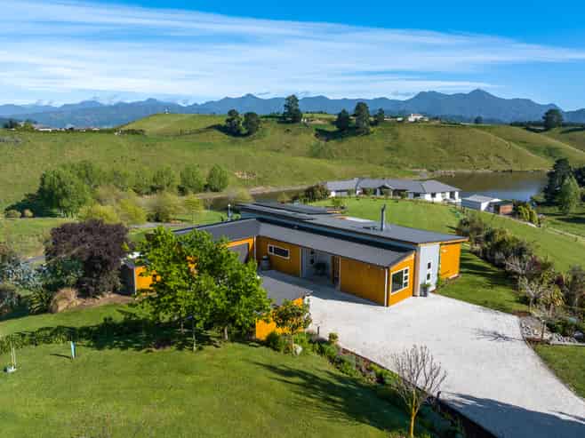 286 Delta Lake Heights, Renwick
