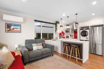 14 Pounamu Place, Pegasus