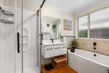 14 Pounamu Place, Pegasus