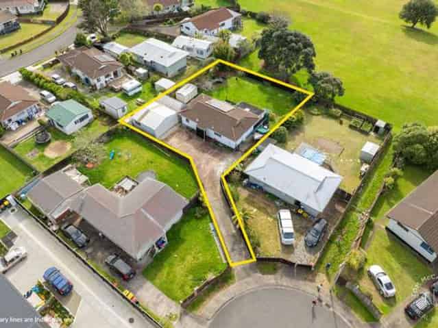 10 Kopu Place, Clendon Park