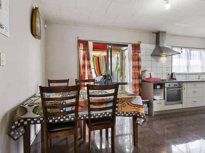 10 Kopu Place, Clendon Park