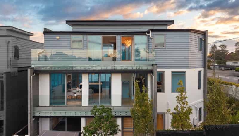 243D St Johns Road, Meadowbank